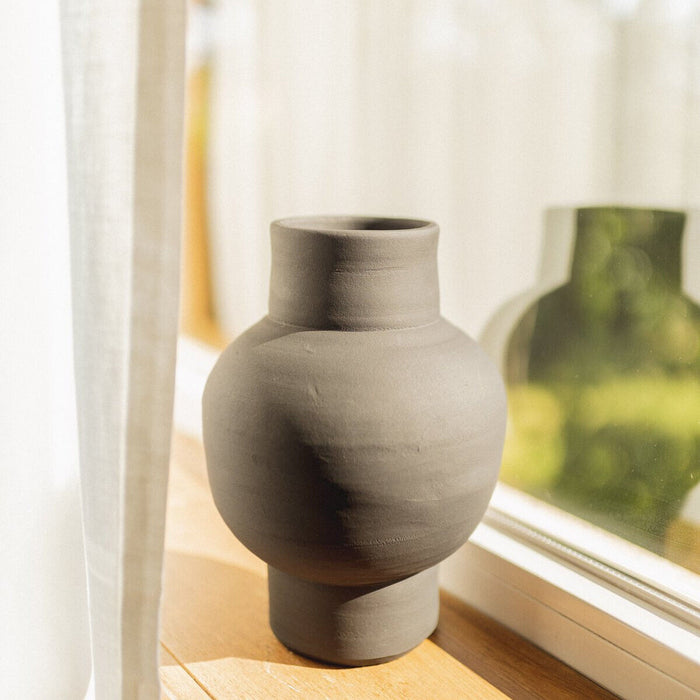 Keramikvase Matt Schwarz H23cm